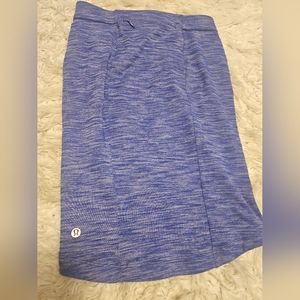 Lululemon skirt size 6